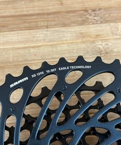 SRAM XO1 Eagle 12-fach Kassette 10-50T XG-1295 Black / Schwarz -Federung Verkäufe 2022 IMG 3293