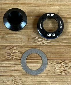 SRAM DUB Kurbelschraube Mit Integriertem Abzieher -Federung Verkäufe 2022 IMG 3296 3eab5526 669a 4bab a2f6 04e85762f6d8