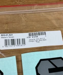 Fox Decal Kit 36 2021 F-S Orange Logo / Shiny Black -Federung Verkäufe 2022 IMG 3311