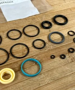 Fox DHX Van R / RC Seal Kit / Dichtungen / Rebuild Kit -Federung Verkäufe 2022 IMG 3529 319a0c6b 71f7 4065 9770 bc52ff8e094d
