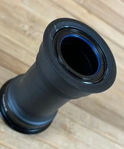 SRAM DUB Pressfit 30 79mm (79-A) Innenlager -Federung Verkäufe 2022 IMG 3546