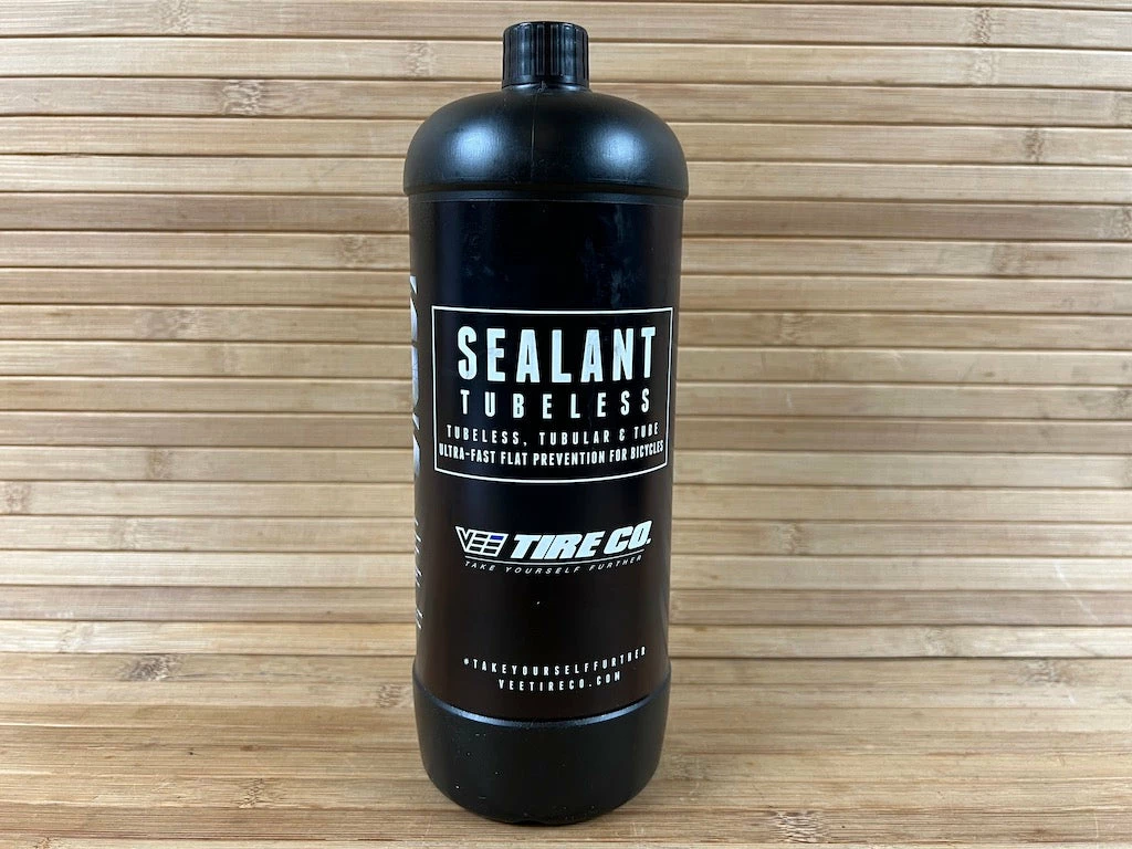 Vee Tire Super Sealant Tubeless Dichtmilch 1000ml 1 Vee Tire Super Sealant Tubeless Dichtmilch 1000ml