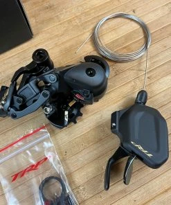 TRP DH7 Schaltwerk & Schalthebel Set 7-fach Gold -Federung Verkäufe 2022 IMG 3985