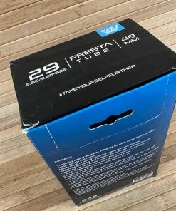 Vee Tire Schlauch 29" 2.6/3.25 Presta 48mm -Federung Verkäufe 2022 IMG 4031