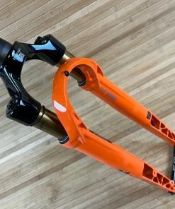 FOX 32 TC 2022 Kashima 40mm Gravel Federgabel Shiny Orange -Federung Verkäufe 2022 IMG 4316