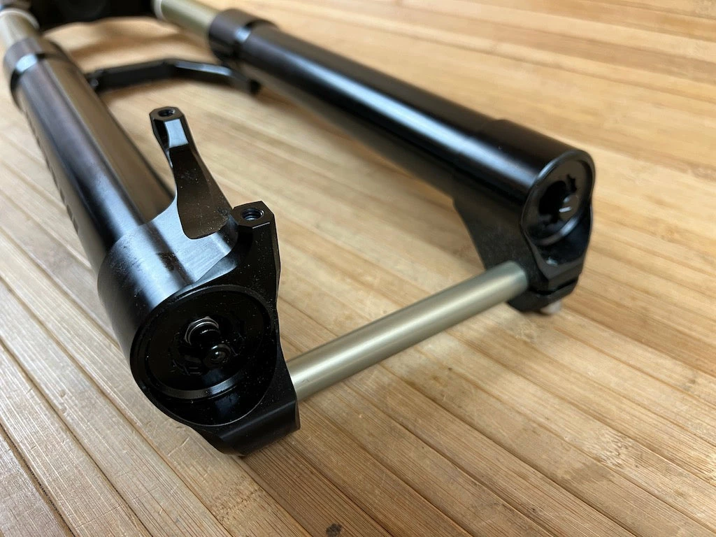 Intend Blackline Bandit 29" Federgabel 12 Intend Blackline Bandit 29" Federgabel – Bild 12