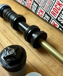 Rock-shox Rock Shox Solo Air Upgrade Kit Boxxer -Federung Verkäufe 2022 IMG 5213