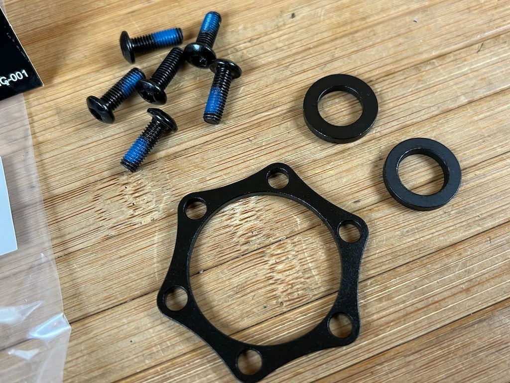 Reverse Components HR Boost Adapter Von 142 Auf 148mm 2 Reverse Components HR Boost Adapter Von 142 Auf 148mm – Bild 2