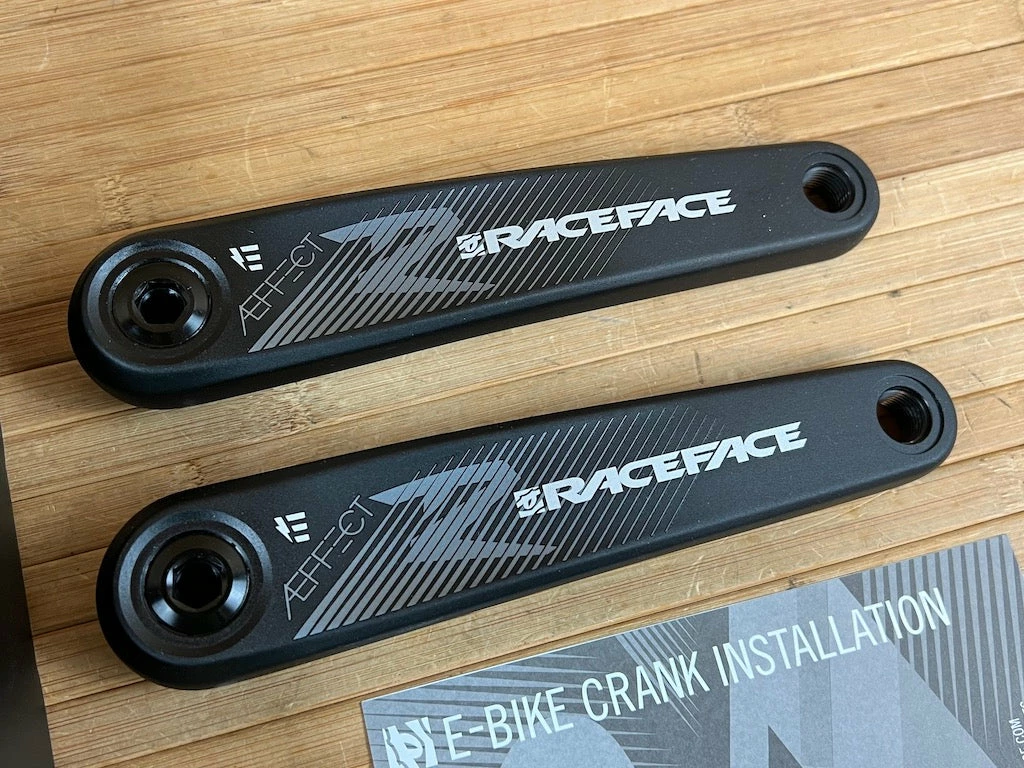 Race Face Aeffect-R E-Bike / EMTB Kurbel 170mm Black Bosch Gen 4 2 Race Face Aeffect-R E-Bike / EMTB Kurbel 170mm Black Bosch Gen 4 – Bild 2