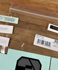 Fox Decal Kit 38 2021 F-S Orange Logo / Shiny Black -Federung Verkäufe 2022 IMG 5592