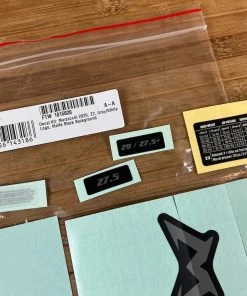 Marzocchi 2020 Z2 Decal Kit Dekorbogen Grey / White -Federung Verkäufe 2022 IMG 5609