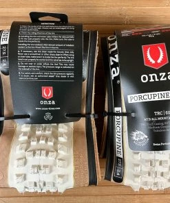 Onza Tires Porcupine 27,5x2,4" TRC Kevlar/fold 60tpi White PAAR 7 Onza Tires Porcupine 27,5x2,4" TRC Kevlar/fold 60tpi White PAAR -Federung Verkäufe 2022 IMG 5833 2d06dff9 273d 4302 9a4e 690d6368a982