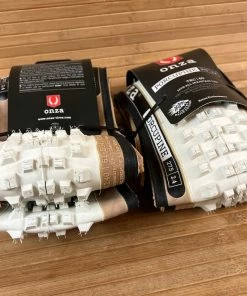 Onza Tires Porcupine 27,5x2,4" TRC Kevlar/fold 60tpi White PAAR 8 Onza Tires Porcupine 27,5x2,4" TRC Kevlar/fold 60tpi White PAAR -Federung Verkäufe 2022 IMG 5834 236eb1e8 a97e 4fc9 b6ee 1959696fb6dd