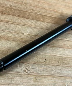 FOX Achse 110x15mm Boost Schwarz Axle Schnellspanner -Federung Verkäufe 2022 IMG 5845