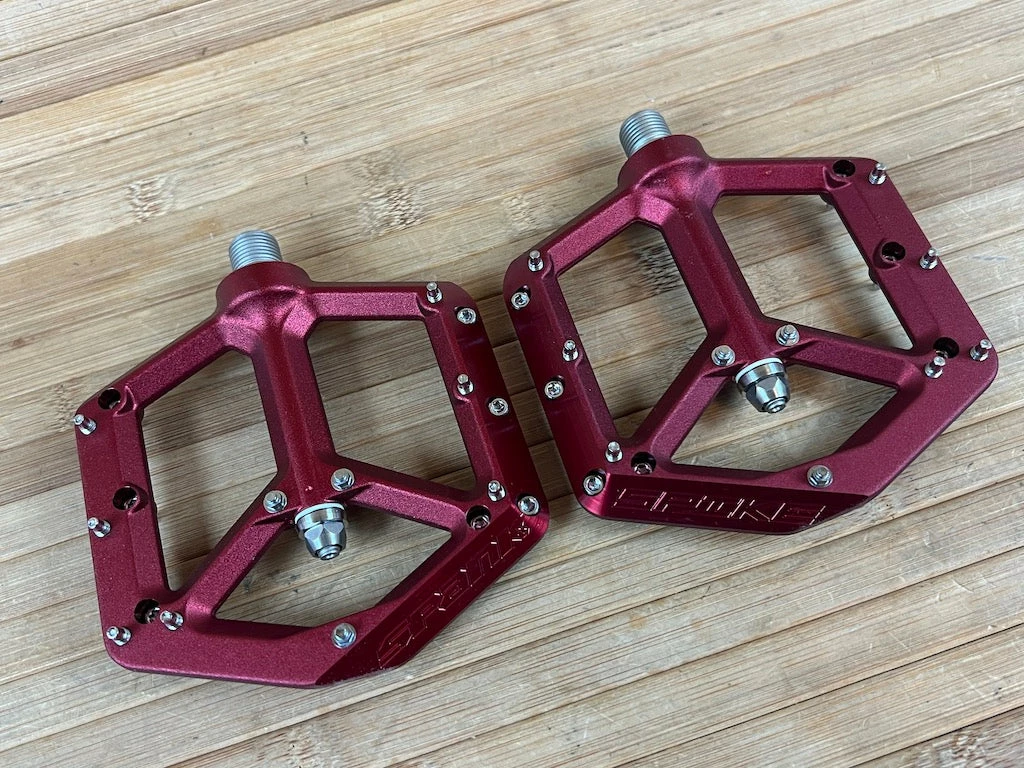 Spank Spike Reboot Pedale / Plattformpedale Red 4 Spank Spike Reboot Pedale / Plattformpedale Red – Bild 4