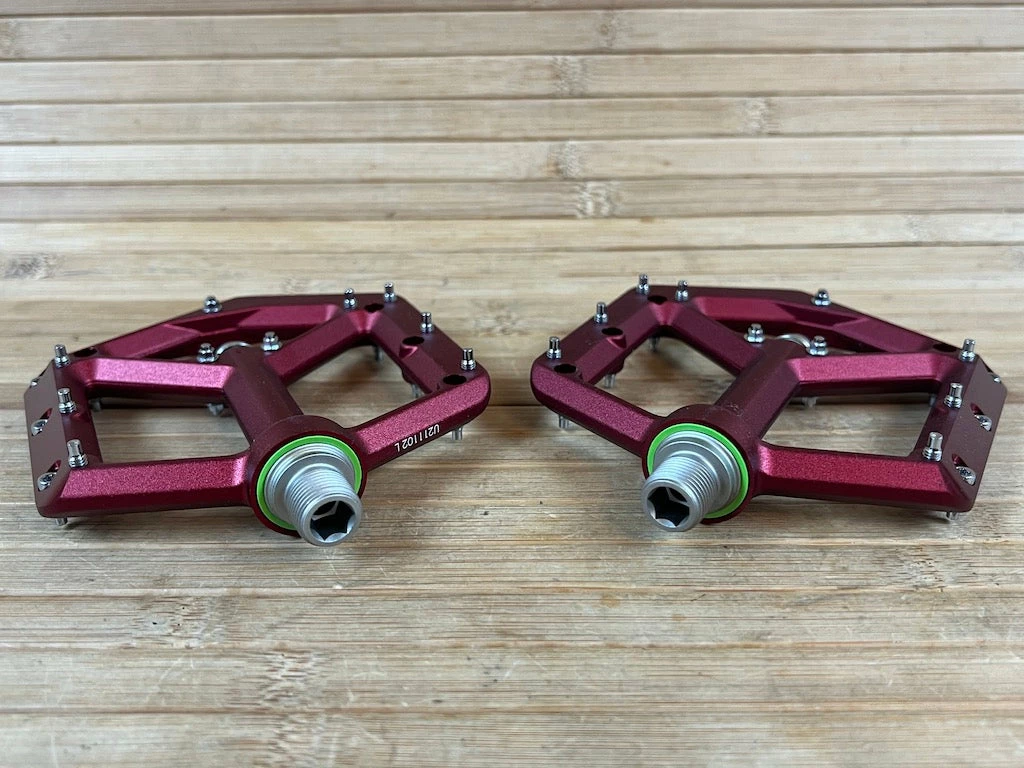 Spank Spike Reboot Pedale / Plattformpedale Red 5 Spank Spike Reboot Pedale / Plattformpedale Red – Bild 5