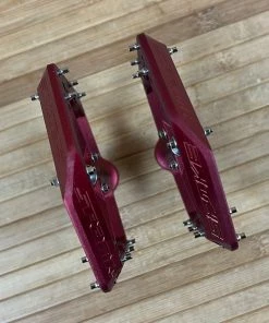 Spank Spike Reboot Pedale / Plattformpedale Red 12 Spank Spike Reboot Pedale / Plattformpedale Red -Federung Verkäufe 2022 IMG 5966 f3ae49e8 4fe9 4a6f b029 6445a0ab0ba8