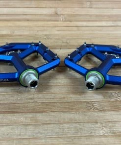 Spank Spike Reboot Pedale / Plattformpedale Blue -Federung Verkäufe 2022 IMG 5972 334023d6 1245 4218 b75e f128e1a07d68