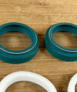 Cane Creek Service Kit Helm 50h Air / Coil -Federung Verkäufe 2022 IMG 5997