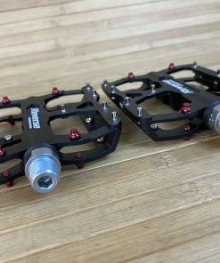 Reverse Components Escape Plattformpedale / Pedale Schwarz -Federung Verkäufe 2022 IMG 6042 scaled