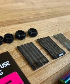 Muc-Off Stealth Tubeless Puncture Plug Set Iridescent -Federung Verkäufe 2022 IMG 6107 5eb5b326 3ccc 47d0 b701 3bcb1d30fa2b