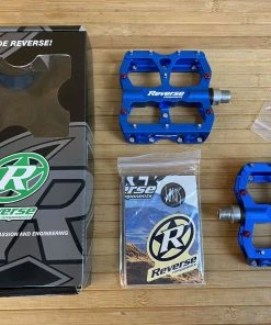 Reverse Components Escape Plattformpedale / Pedale Dunkelblau