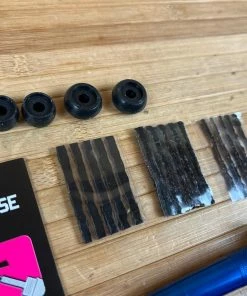 Muc-Off Stealth Tubeless Puncture Plug Set Blue 8 Muc-Off Stealth Tubeless Puncture Plug Set Blue -Federung Verkäufe 2022 IMG 6128 fd7f29ca 64a8 43ef 8559 63b71986176a