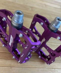 Reverse Components Escape Plattformpedale / Pedale Lila 7 Reverse Components Escape Plattformpedale / Pedale Lila -Federung Verkäufe 2022 IMG 6132 scaled