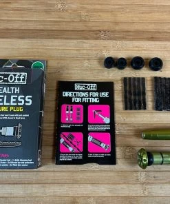 Muc-Off Stealth Tubeless Puncture Plug Set Green