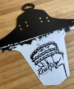 Reverse Fist Mudguard