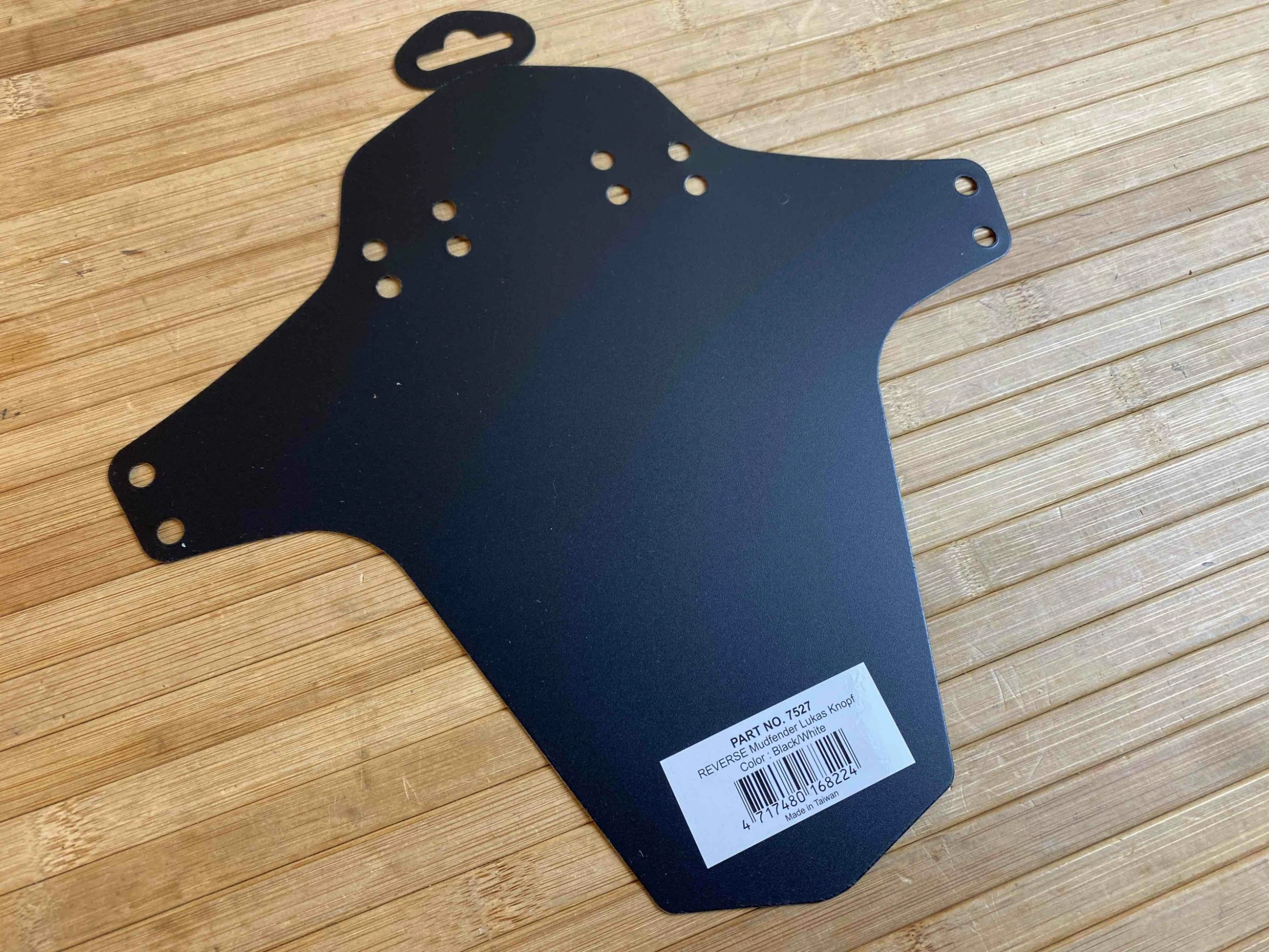 Reverse Lukas Knopf Signature Series Mudguard 2 Reverse Lukas Knopf Signature Series Mudguard – Bild 2