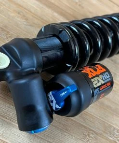 Fox DHX2 Factory 2-POS 230mm Dämpfer 2022 Hub Nach Wahl -Federung Verkäufe 2022 IMG 6542 cfd0eaad c5a6 4123 9b59 e32ff0953c3b