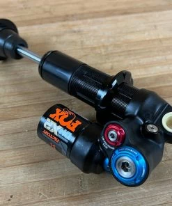 Fox DHX2 Factory 2-POS 230 X 65mm Dämpfer 2022 / 23 -Federung Verkäufe 2022 IMG 6552 ad143639 7375 4fc8 8ef9 bf9e9de132f6