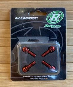 Reverse Bremsadapter-Schraubenset - 4 Stk. M6x18mm Rot