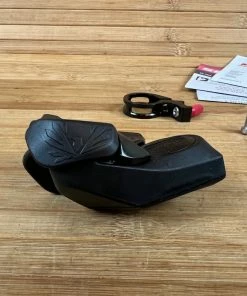 SRAM GX AXS Controller / Schalthebel Eagle 12-fach 11 SRAM GX AXS Controller / Schalthebel Eagle 12-fach -Federung Verkäufe 2022 IMG 6602 7dc7d169 9414 4c53 8194 c5fe4cac1997