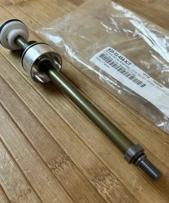 Fox 36 2018 Air Shaft Kit 100mm 831 DJ Ohne Sprengring -Federung Verkäufe 2022 IMG 6613 a51d2dfe ea23 41f5 b6d5 1efac2b36c67