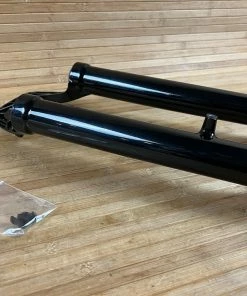 FOX 36 Casting / Lower 2017 27,5" Shiny Black Kabolt Boost -Federung Verkäufe 2022 IMG 6759 d97f8bf7 5e81 4a50 a3da a98c31f58ed3