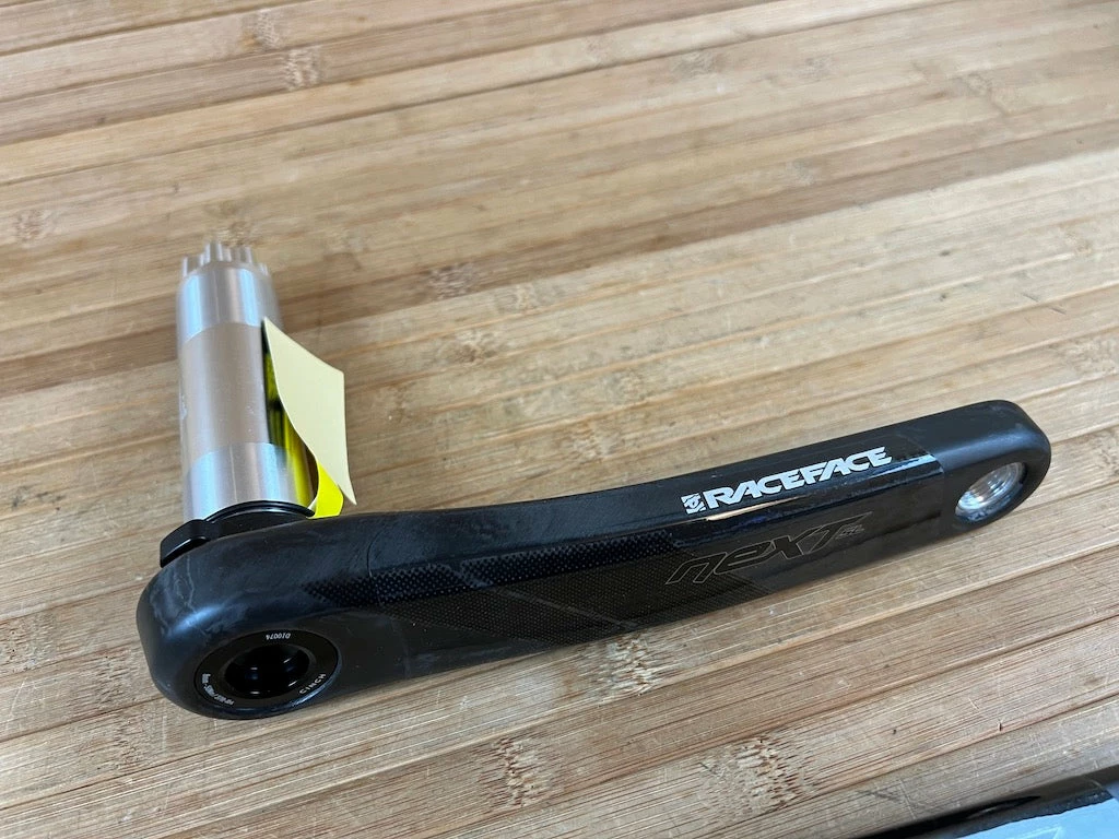 Race Face Next SL Carbon Kurbelset 175mm 68/73mm Black 5 Race Face Next SL Carbon Kurbelset 175mm 68/73mm Black – Bild 5