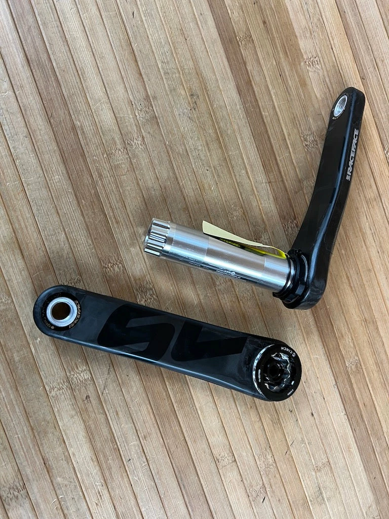 Race Face Next SL Carbon Kurbelset 175mm 68/73mm Black 7 Race Face Next SL Carbon Kurbelset 175mm 68/73mm Black – Bild 7