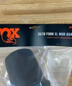 Fox Mud Guard XL / Schutzblech 36 & 38 Schwarz -Federung Verkäufe 2022 IMG 6936 8546c0a8 2038 4d1c 8821 0a8a3f5feec3