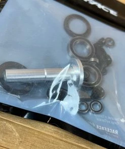 Race Face Atlas Pedal Rebuild Kit Lager / Ersatzteile -Federung Verkäufe 2022 IMG 6954 061677cf bdb1 4c2c a98e 9fb779b05abd