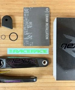 Race Face Next R Carbon Kurbelset 175mm 68/73mm Purple