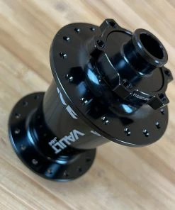 Race Face Vault VR Nabe Boost 110x15 32 Loch Schwarz 7 Race Face Vault VR Nabe Boost 110x15 32 Loch Schwarz -Federung Verkäufe 2022 IMG 7618 c5785b8d c5e2 4a09 af88 691381c3009e