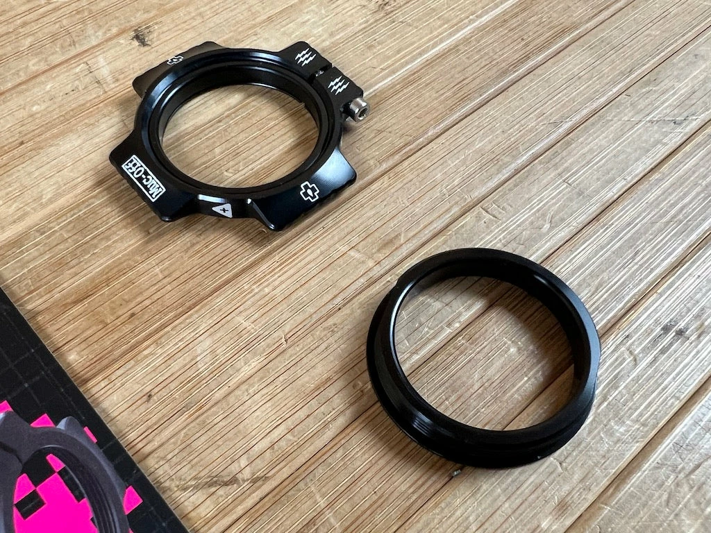 Muc-Off Muc Off Crank Preload Ring Schwarz 2 Muc-Off Muc Off Crank Preload Ring Schwarz – Bild 2