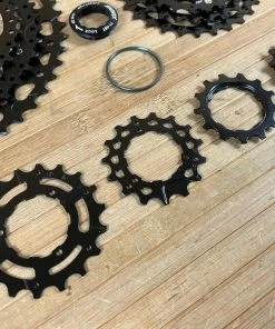 Microshift 10-fach Kassette 11-48T Black Advent X -Federung Verkäufe 2022 IMG 7753