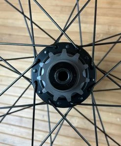 Spank Spoon 32 26" Hinterrad Schwarz Singlespeed 20 Spank Spoon 32 26" Hinterrad Schwarz Singlespeed -Federung Verkäufe 2022 IMG 7827 b1d66f1d 72bf 464d ba6d 0c77461935b0