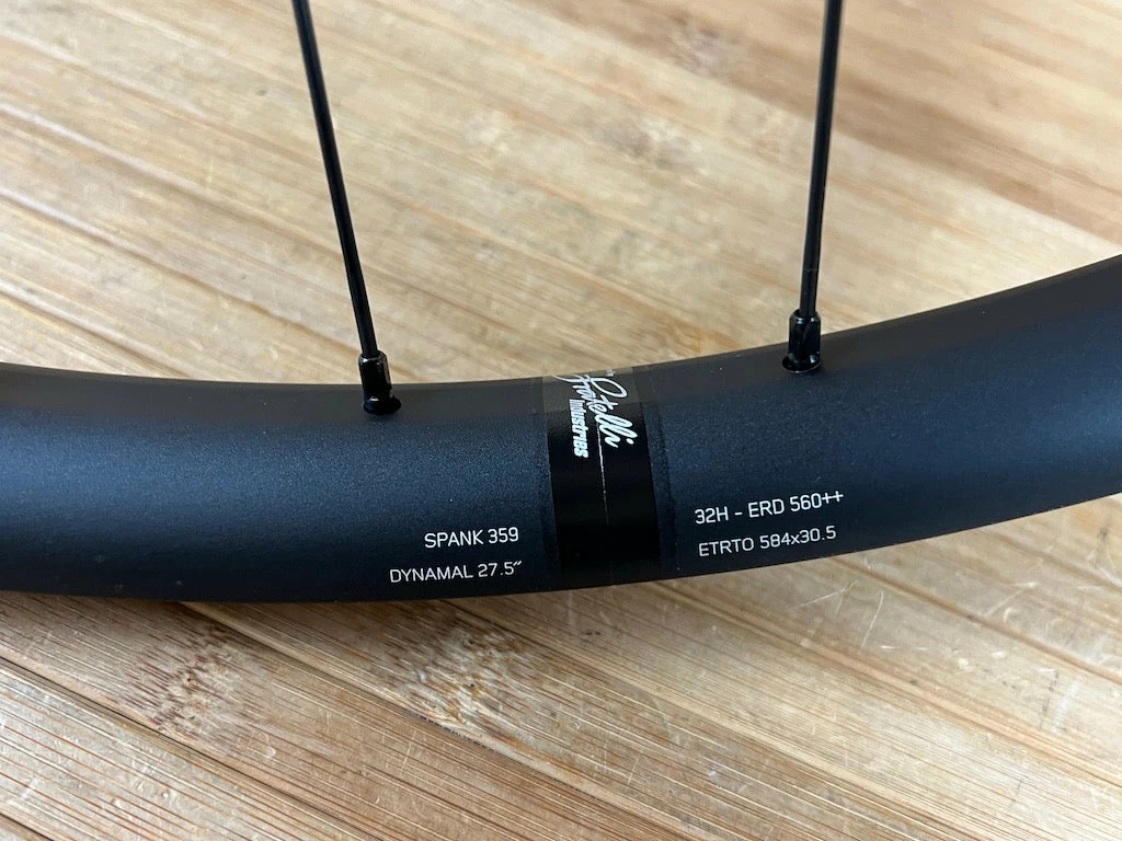 Spank 359 Vibrocore Hinterrad 27,5" Schwarz BOOST 148x12mm Laufrad 6 Spank 359 Vibrocore Hinterrad 27,5" Schwarz BOOST 148x12mm Laufrad – Bild 6