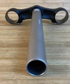 Fox 40 Untere Brücke Mit Schaft 1 1/8" Crown-Steerer 13 Fox 40 Untere Brücke Mit Schaft 1 1/8" Crown-Steerer -Federung Verkäufe 2022 IMG 7855 1 scaled