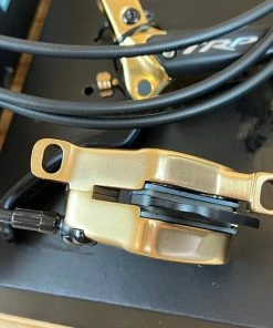 TRP DH-R EVO GOLD HD-M846 Bremse HR Hebel Rechts -Federung Verkäufe 2022 IMG 7883 da3443b4 1cf3 46a0 b831 9e6f299dec9a