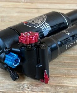 Manitou Mara PRO Air Dämpfer King Can 230 X 65mm 15 Manitou Mara PRO Air Dämpfer King Can 230 X 65mm -Federung Verkäufe 2022 IMG 7904 18c2793a 4d96 498b b45a a5e320f7d79c